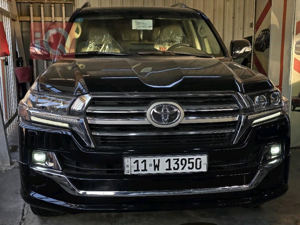 تويوتا لاندكروزر